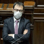 Vino, in Gazzetta Ufficiale Ue richiesta croata per ‘prosek’. Patuanelli: Daremo battaglia