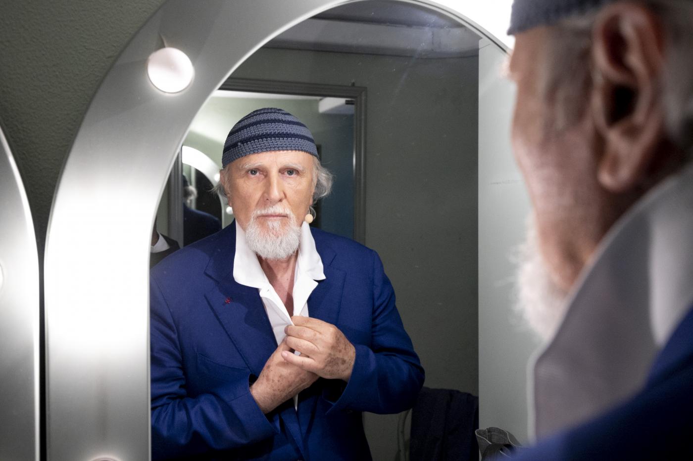 Covid, Moni Ovadia: “Mattarella dica che i lavoratori dello spettacolo sono fondamentali”