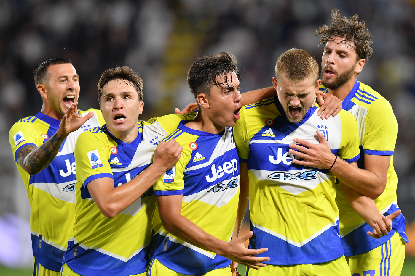 Juve soffre ma trova prima vittoria: Spezia piegato 3-2, decide De Ligt