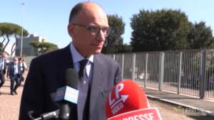 Letta su Draghi: “Patto su crescita proposta che condividiamo. Sosteniamo governo fino al 2023”