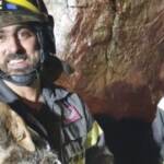 Cucciola di beagle incastrata sotto un masso, salvata dai Vigili del Fuoco