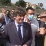 Alghero accoglie Puigdemont con un bagno di folla