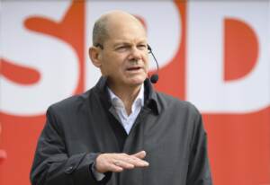 Germania, chi è Olaf Scholz: il ministro delle Finanze favorito dai sondaggi