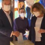 Elezioni Germania, leader Cdu Armin Laschet vota ad Aachen