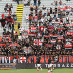 Stadi, Costa: “verso la capienza al 100% entro l’anno”