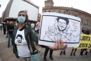Bologna, presidio di Amnesty International per la liberazione di Patrick Zaky alla vigilia dell'udienza