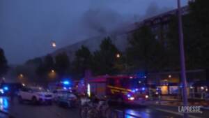 Svezia, esplosione in condominio in centro Göteborg: almeno 20 feriti
