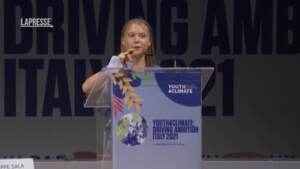 Clima, Greta Thunberg: “Da leader solo bla bla bla, vogliamo giustizia climatica ora”