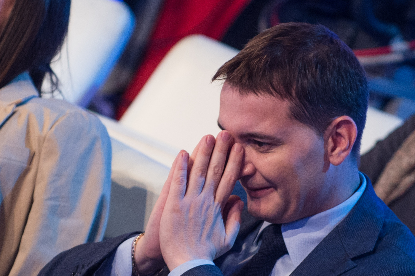 Lega, parla uno dei giovani che era con Morisi: “Mi ha dato la droga, ho chiamato io i carabinieri”