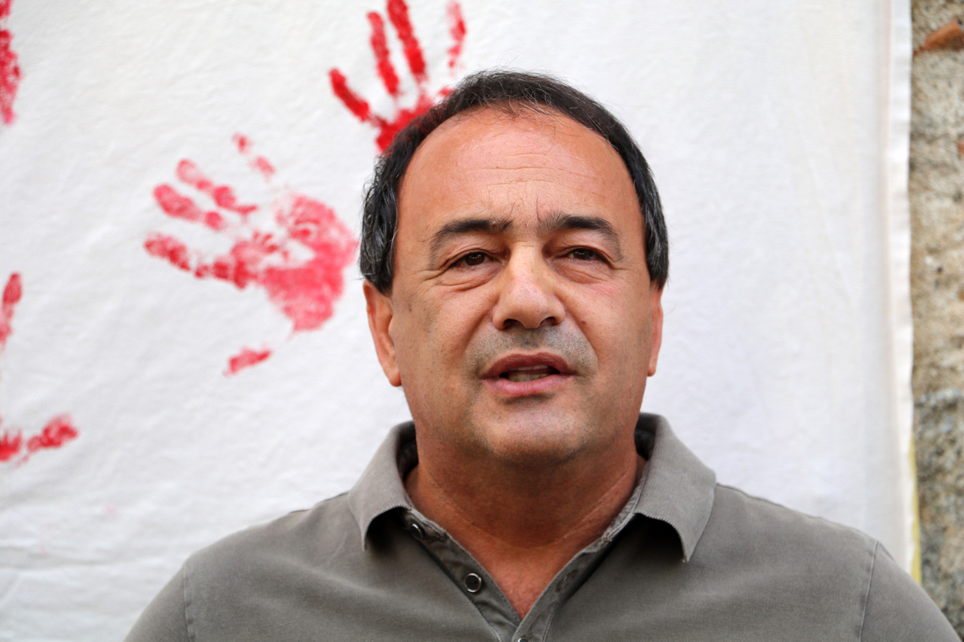 Migranti, Mimmo Lucano condannato in appello a 1 anno e 6 mesi