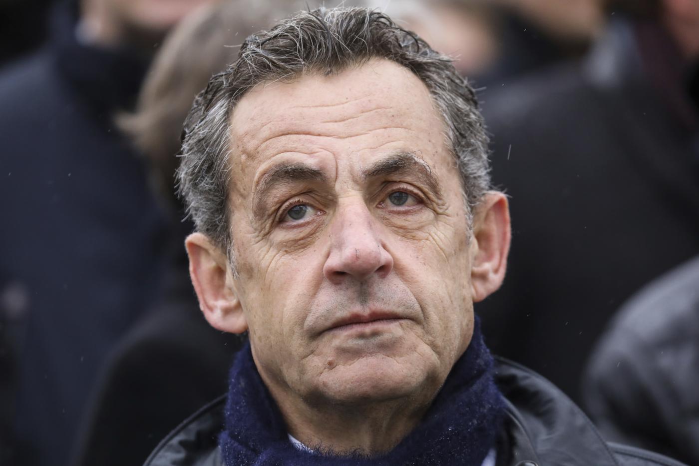Francia, Sarkozy dal carcere: “È un incubo”