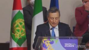 Youth4Climate, Draghi interrotto da cori dei manifestanti per il clima
