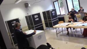 Amministrative Roma, Gualtieri al seggio a Monteverde