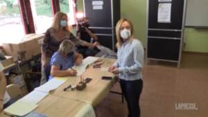 Amministrative Roma, Meloni al voto in viale Vergine