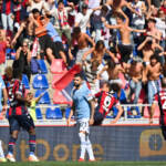 Il Bologna dei giovani castiga una brutta Lazio, 3-0 al Dall’Ara