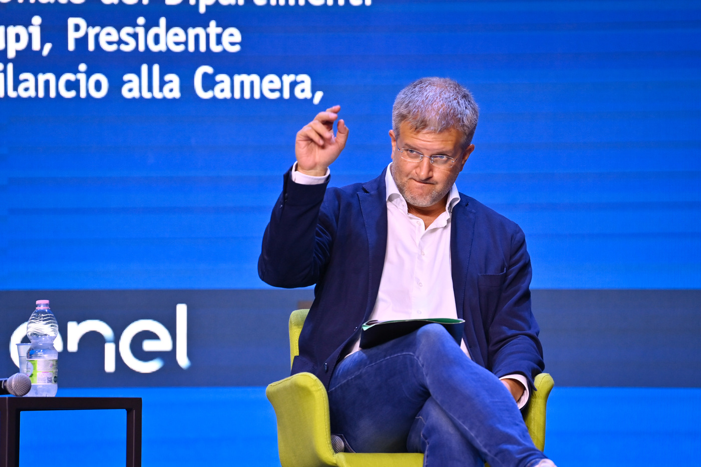 Inchiesta Fdi, la procura di Milano acquisisce oltre 100 ore di filmati di Fanpage