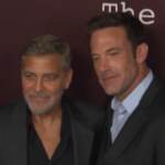 Cinema: George Clooney e Ben Affleck alla prima di “The Tender Bar”