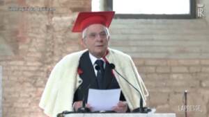 Mattarella: “Risorse Pnrr per dare più forza alle università”