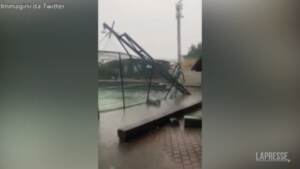 Tromba d’aria a Catania, sui social le immagini del disastro