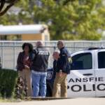 Texas, 18enne spara in una scuola e ferisce 4 persone: arrestato