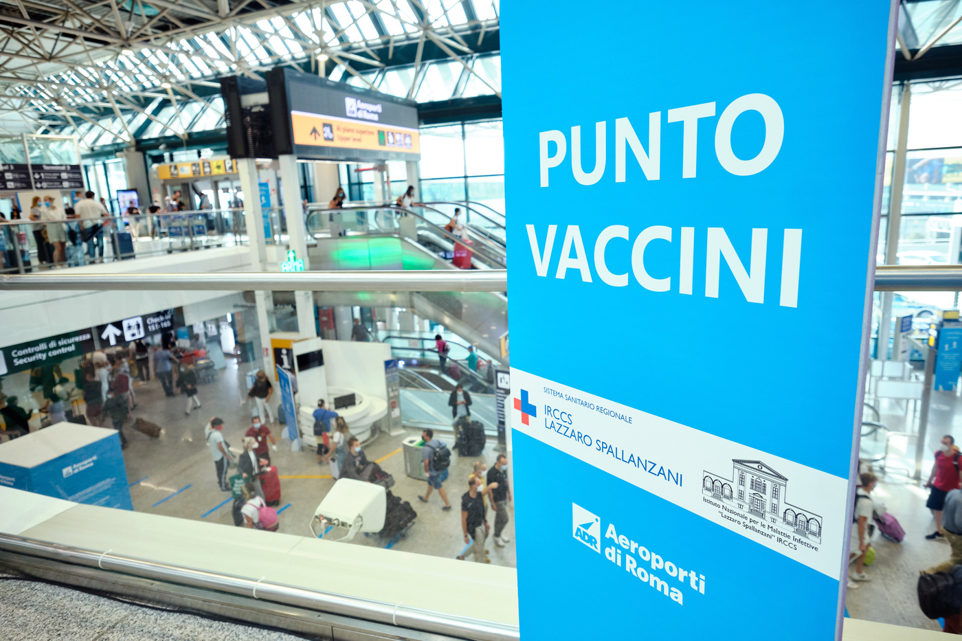 Covid, Gimbe: “In calo i nuovi vaccinati in Italia, -17,1%” Covid, Gimbe: “In calo i nuovi vaccinati in Italia, -17,1%”