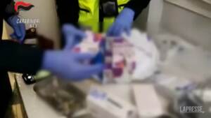 Roma, Nas sequestrano farmaci contraffatti per trattamenti estetici