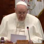 Clima, Papa: “Il male che stiamo facendo al pianeta minaccia la vita stessa”