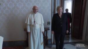Vaticano, incontro tra Papa Francesco e Merkel: focus su clima, Covid e migranti