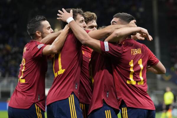 Ligue des nations: l’Espagne bat l’Italie (2-1) et se qualifie pour la finale
