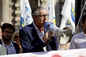 Aumento tariffe Atm, presidio Lega a Palazzo Marino contro la decisione di Sala