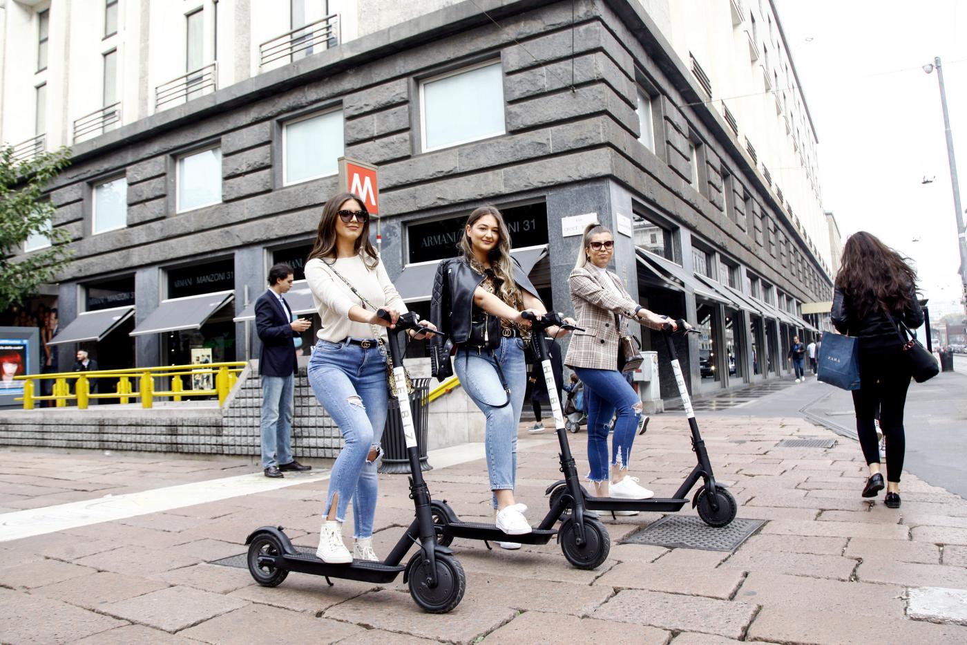 Helbiz: ampliata partnership globale con Moovit Helbiz: ampliata partnership globale con Moovit
