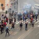 No Green Pass, Roma: dimostranti forzano i blocchi. Tensioni con la polizia