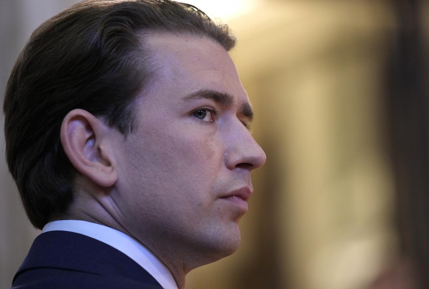 Austria, si dimette il cancelliere Kurz Austria, si dimette il cancelliere Kurz