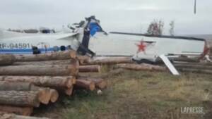 Russia: si schianta aereo con paracadutisti, 15 morti