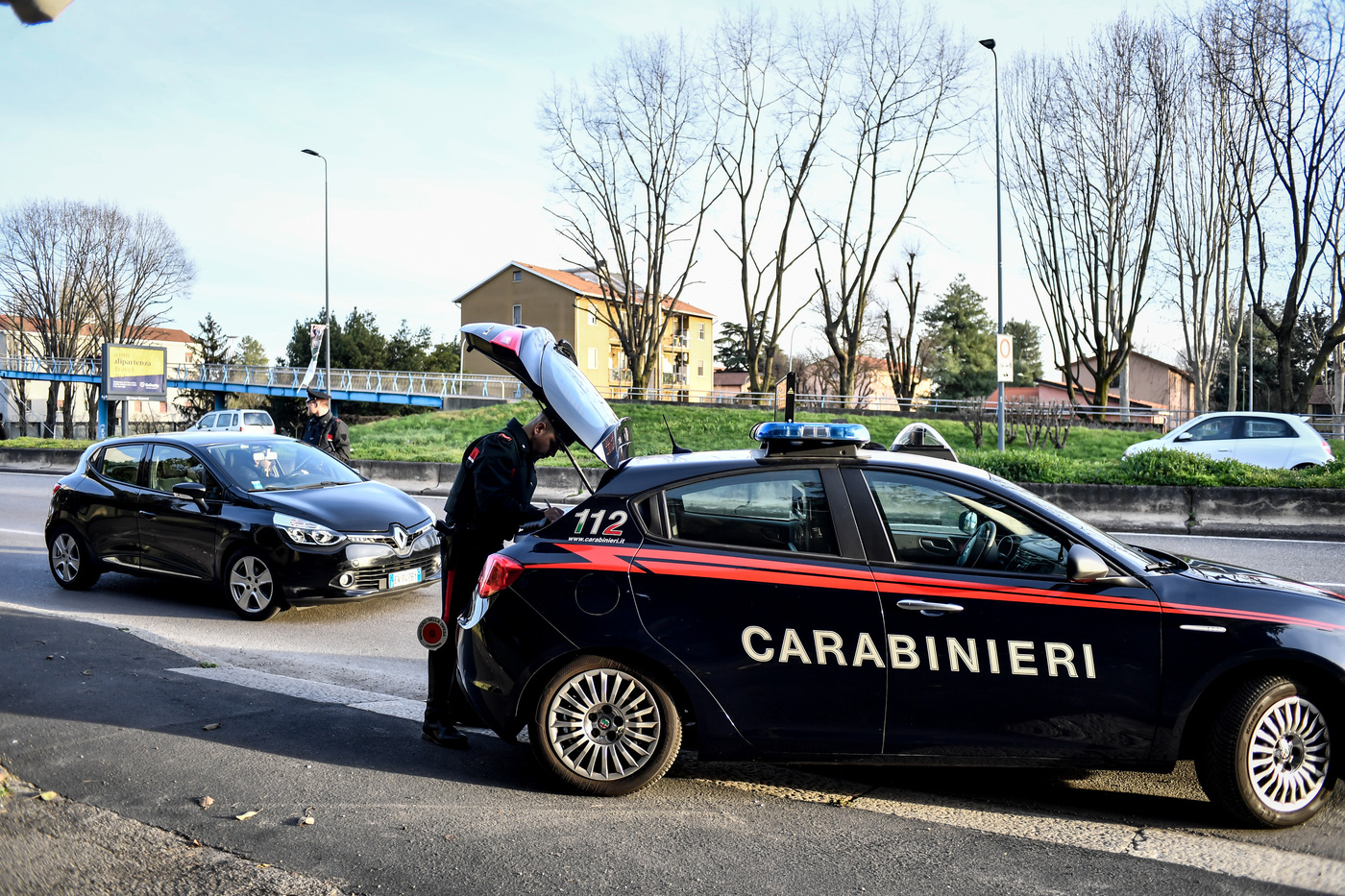 Milano sparatoria a Buccinasco, grave 60enne con ferite alla testa