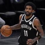 Nba, Irving non si vaccina: salterà le partite casalinghe dei Nets