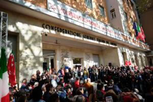 CGIL - presidio a difesa del sindacato e democrazia