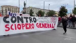 Napoli: USB in piazza contro il governo Draghi e Confindustria