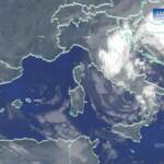 Meteo: ancora piogge al sud e su parte del centro, breve tregua in vista per martedì
