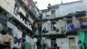 Torino, controlli polizia in condominio dove alcuni agenti furono aggrediti: 50 identificati