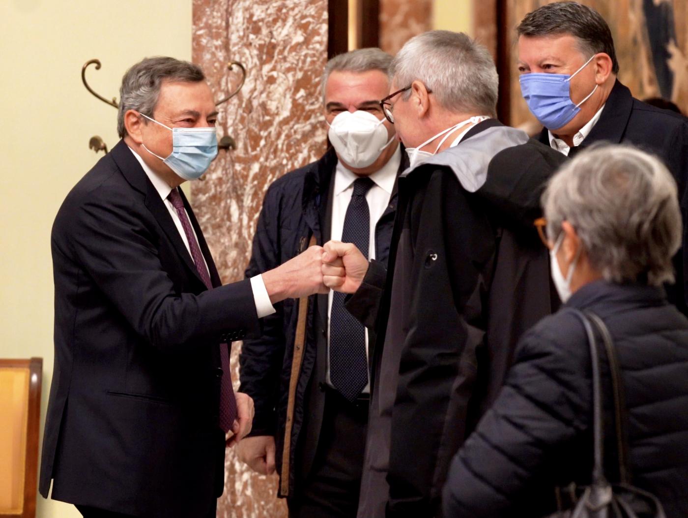 Lavoro, incontro governo – sindacati: Rifinanziata indennità di quarantena, in arrivo proroga Cig