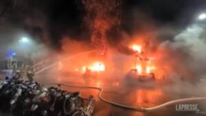 Taiwan: almeno 14 morti e 51 feriti in un incendio a Kaohsiung