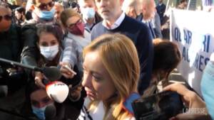 Meloni: “Su sicurezza no a zone franche. Serve un altro ministro dell’Interno”