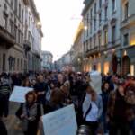 Green pass: a Milano corteo e sit-in, traffico in tilt e tensioni con automobilisti