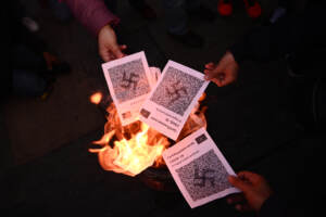 Torino: flash mob in Piazza Castello contro il green pass