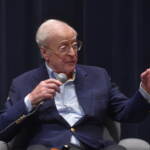 Cinema, ‘giallo’ sul ritiro di Michael Caine: ne parla alla Bbc ma poi smentisce