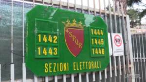 Amministrative, l’apertura dei seggi a Roma
