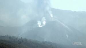 La Palma, il Cumbre Vieja non accenna a placarsi: 1800 edifici distrutti
