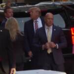 Usa, dimostranti picchiati da guardie del corpo di Trump: Tycoon in tribunale