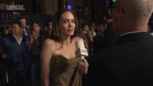 Angelina Jolie su ‘The Eternals’ della Marvel: “Supereroi attenti alla diversità, come nella nostra famiglia”